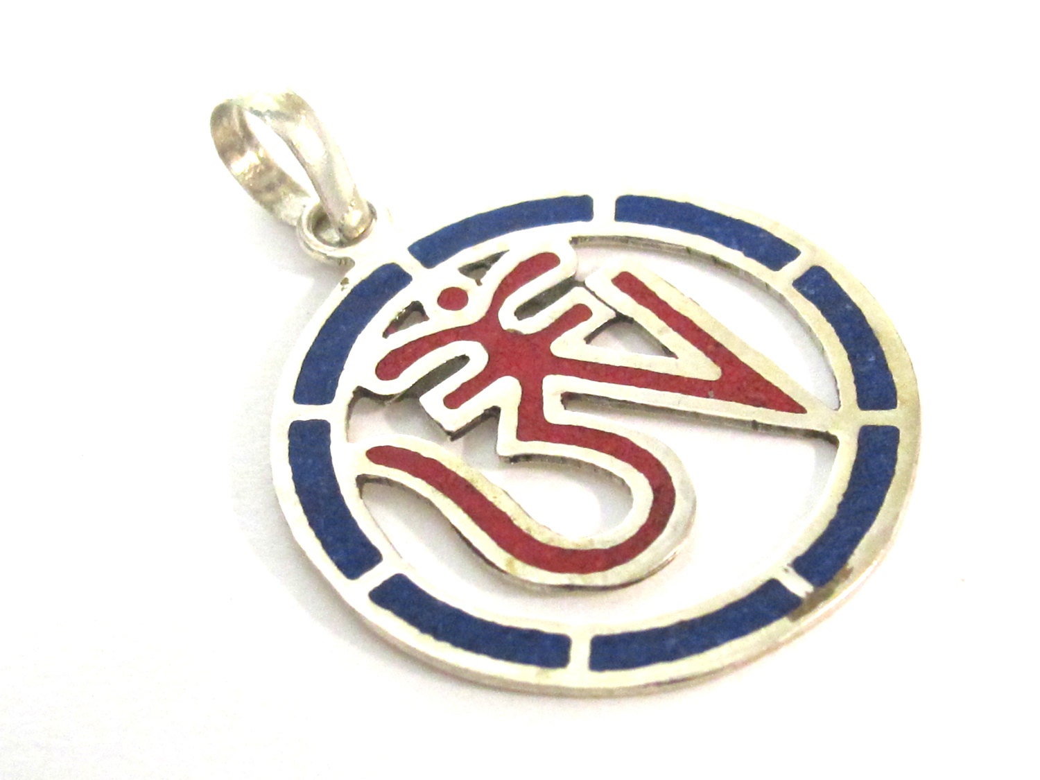 1 pendant - Tibetan Om Round shape with lapis coral inlay - PM540B