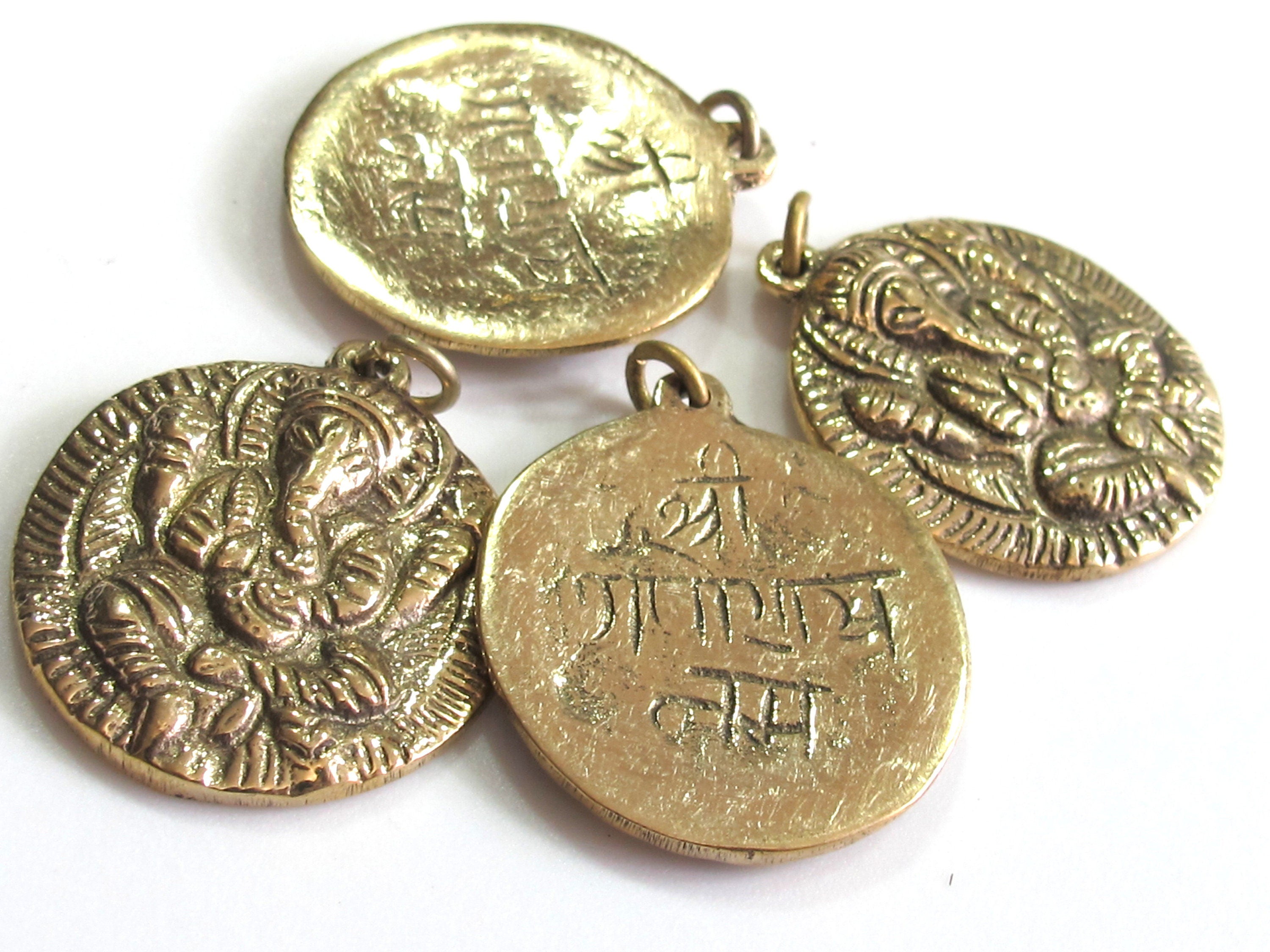 1 Pendant - Shree Ganesha brass pendant with reverse side inscribed prayer shree ganeshay namah - CP095 - Copyright Nepalbeadshop