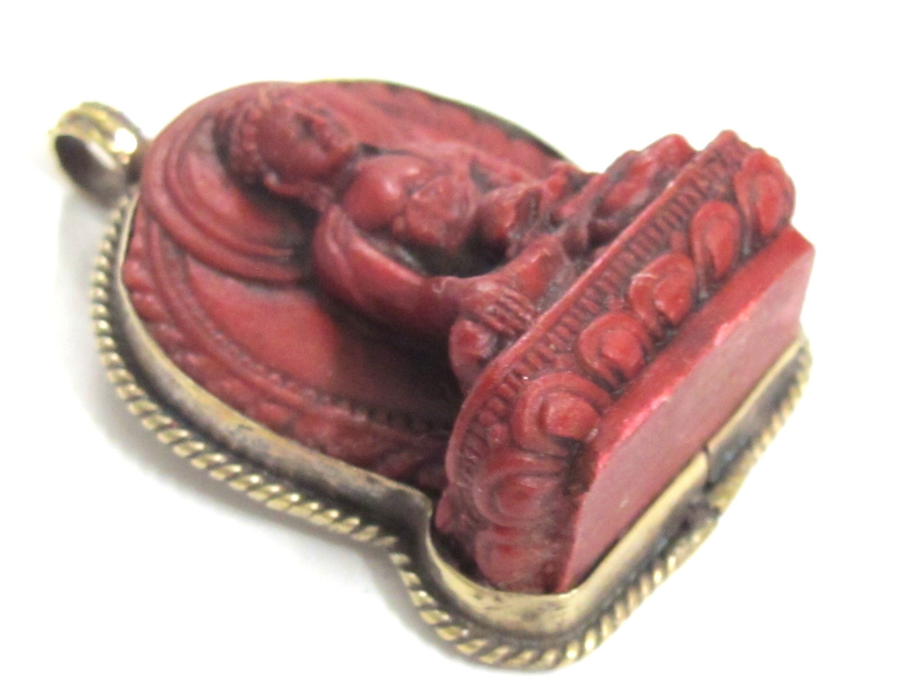 Meditating red Buddha Tibetan pendant from Nepal -- PS003D