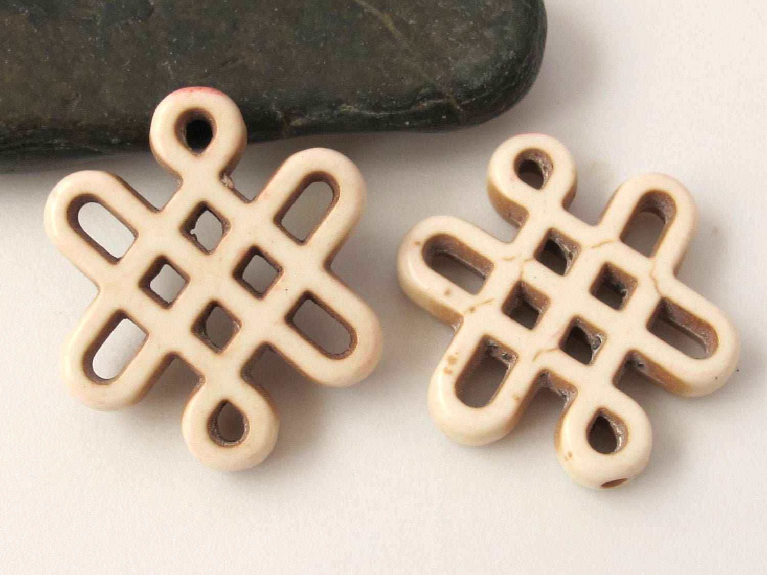 2 beads - Tibetan knot symbol magnesite beads - cream white color - GM157