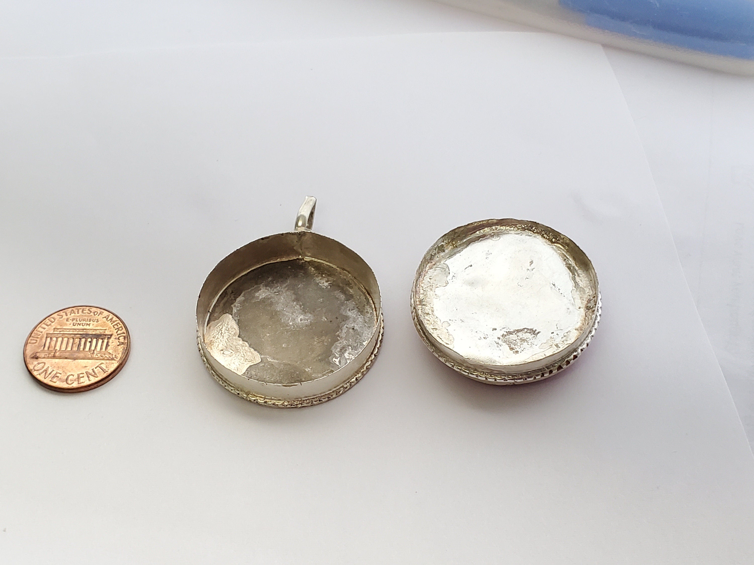 Beautiful Tibetan Buddha face Box Pendant - PM148c Nepalbeadshop