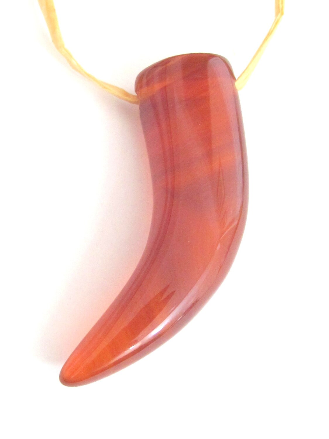 1 piece - Carnelian gemstone tusk horn pendant - GM080