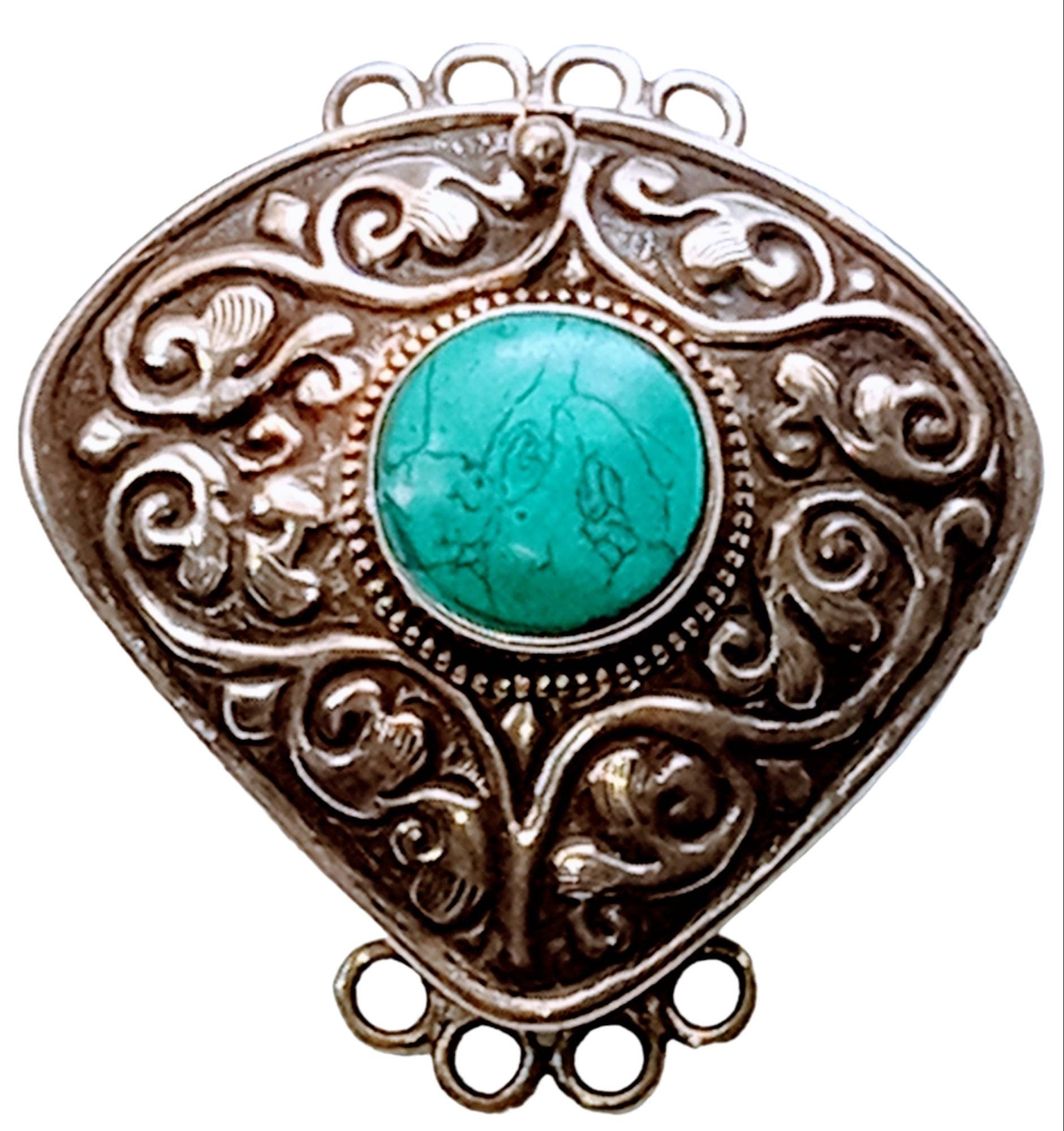 1 clasp - Large ethnic Tibetan silver turquoise gemstone inlaid statement clasp pendant from Nepal - LN033E