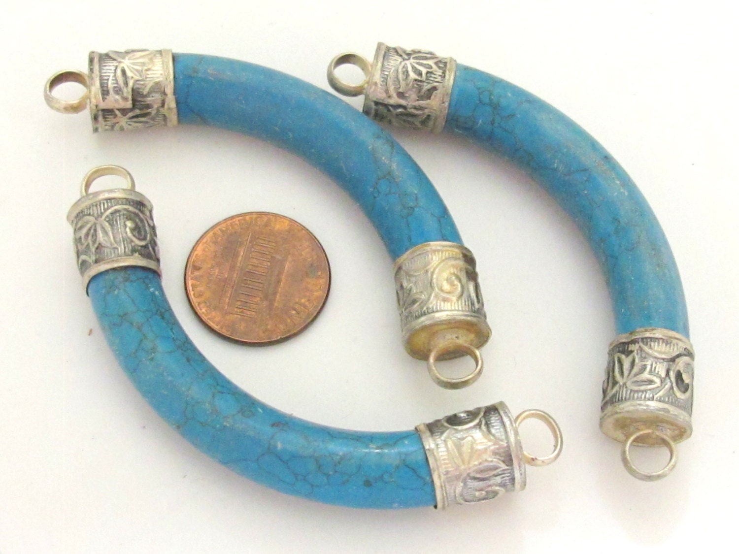 Tibetan Turquoise curve bar crescent moon shape pendant - 1 pendant - SP026L