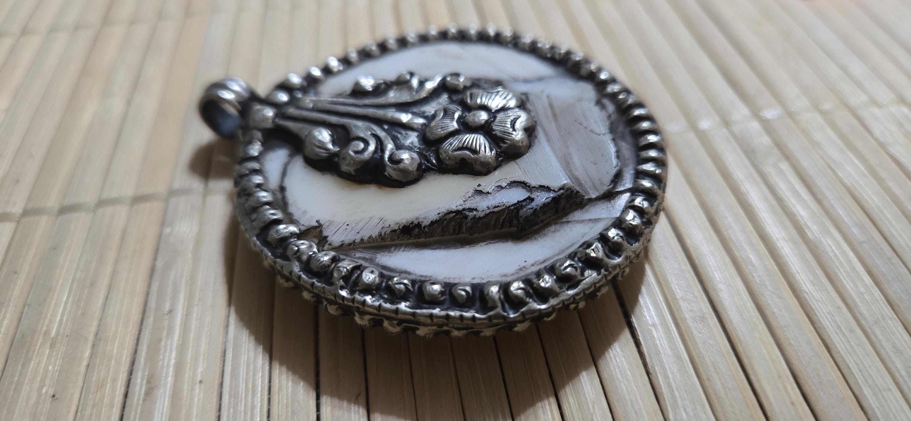 Large Tibetan Naga conch shell Snake Pendant - antiqued silver repousse | King Cobra Serpent Jewelry | Year of the Snake | PM004K