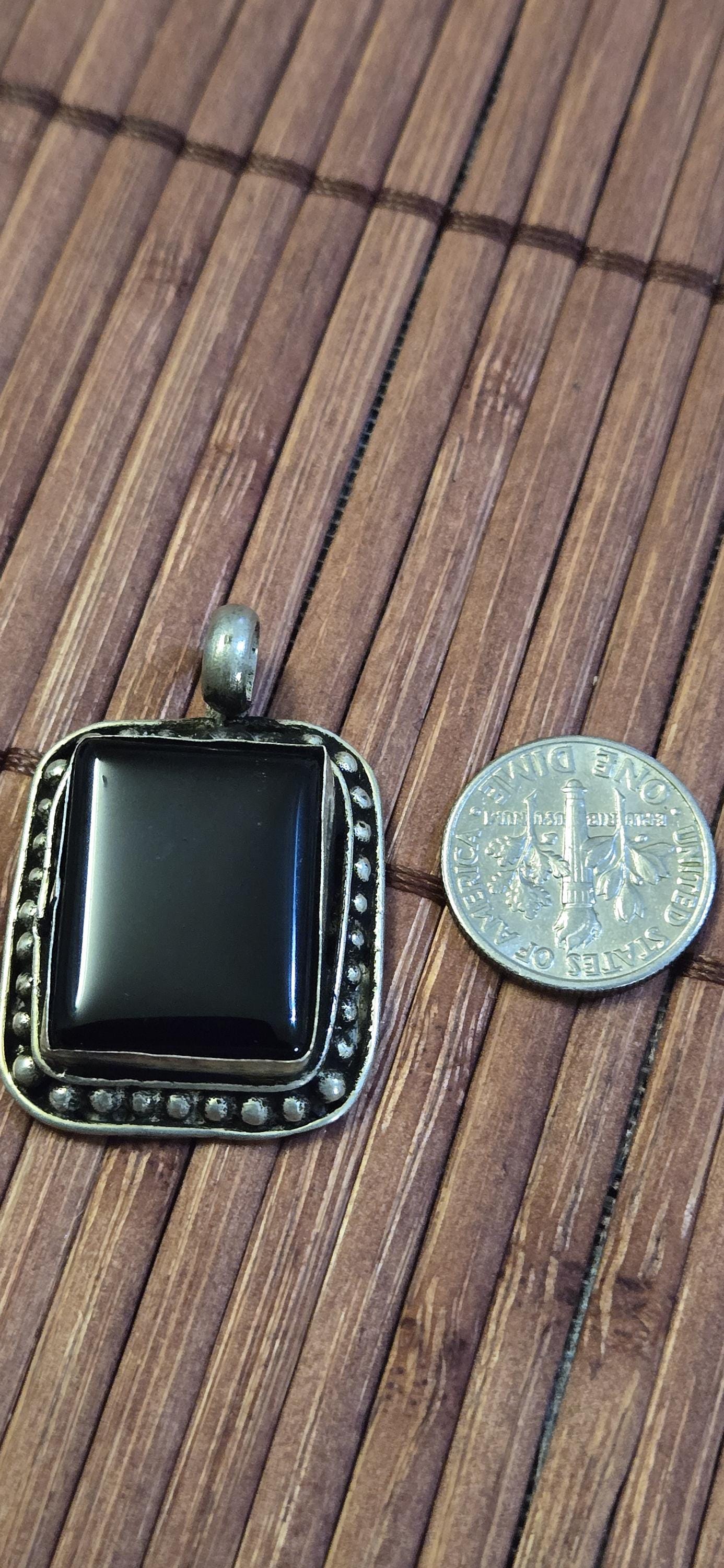 Tibetan black agate gemstone Pendant | Himalayan Nepal Gemstone Amulet | PM439D