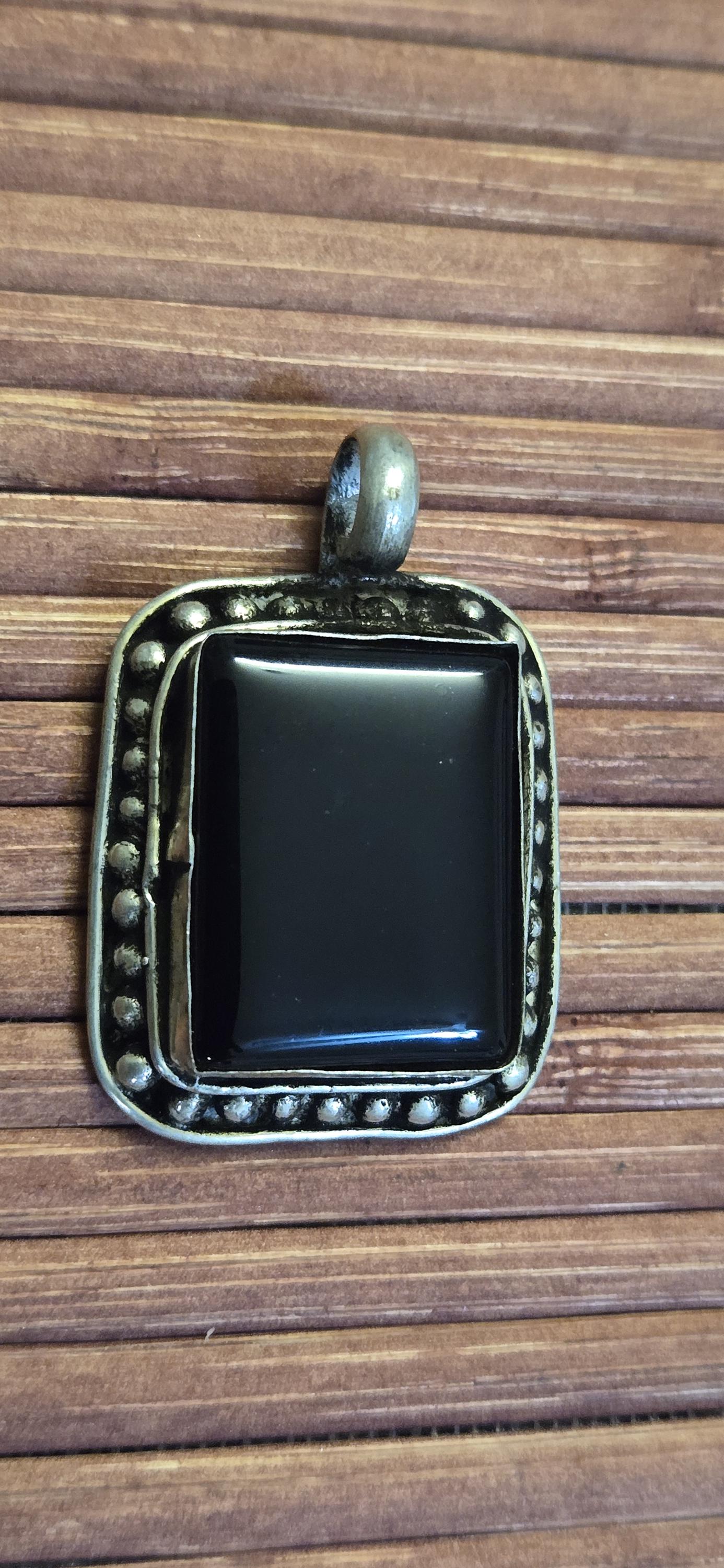 Tibetan black agate gemstone Pendant | Himalayan Nepal Gemstone Amulet | PM439D