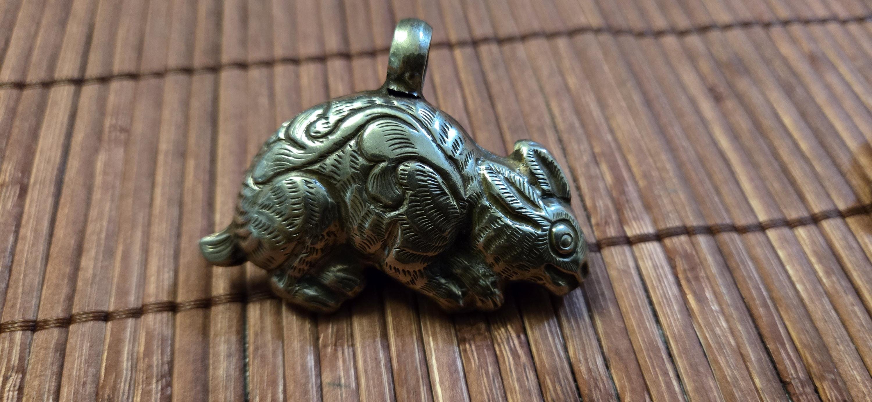 Tibetan Rabbit Pendant with turquoise Inlay | Repousse Animal Theme Jewelry | Ethnic Nepal Pendant PM438A