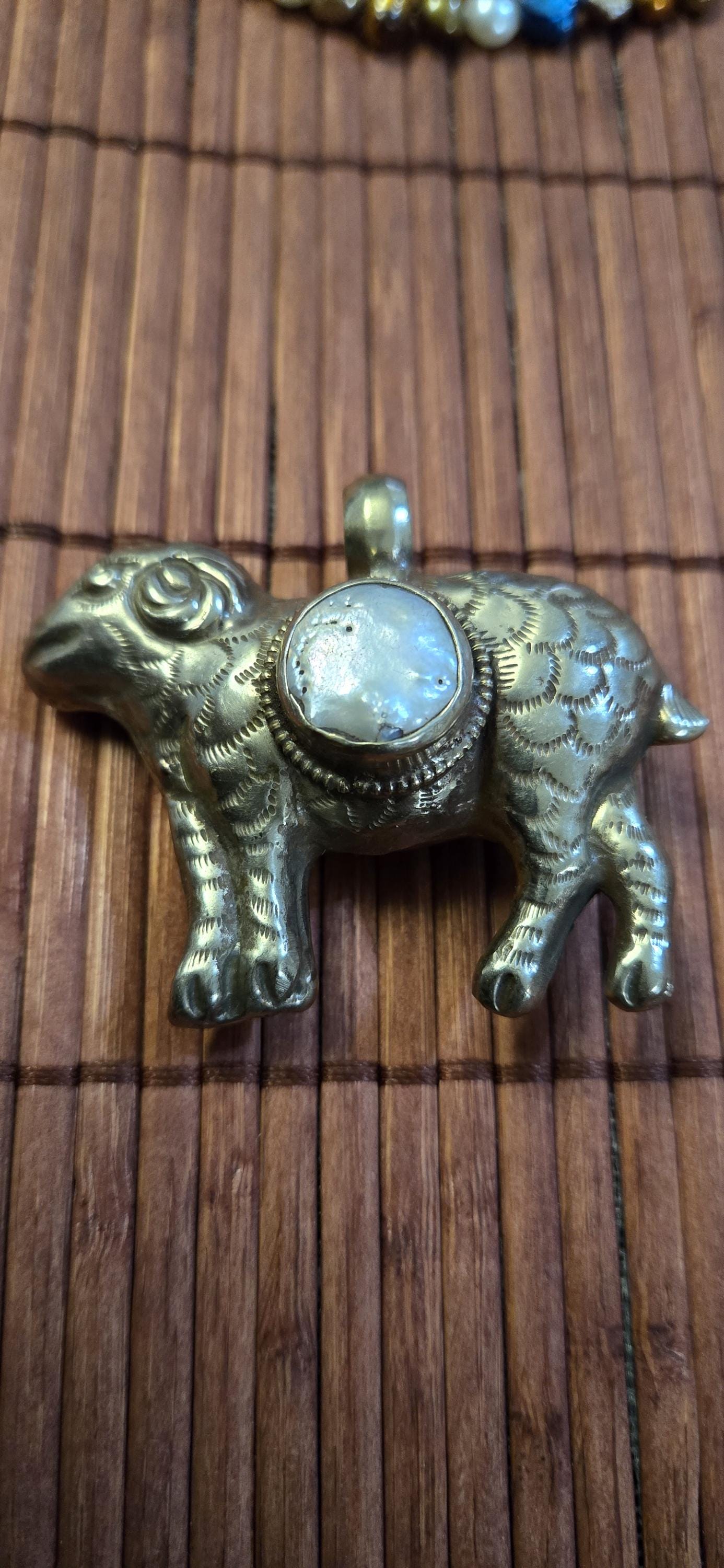Tibetan Sheep Pendant with white Pearl Inlay | Repousse Animal Theme Jewelry | Ethnic Nepal Pendant PM438Q