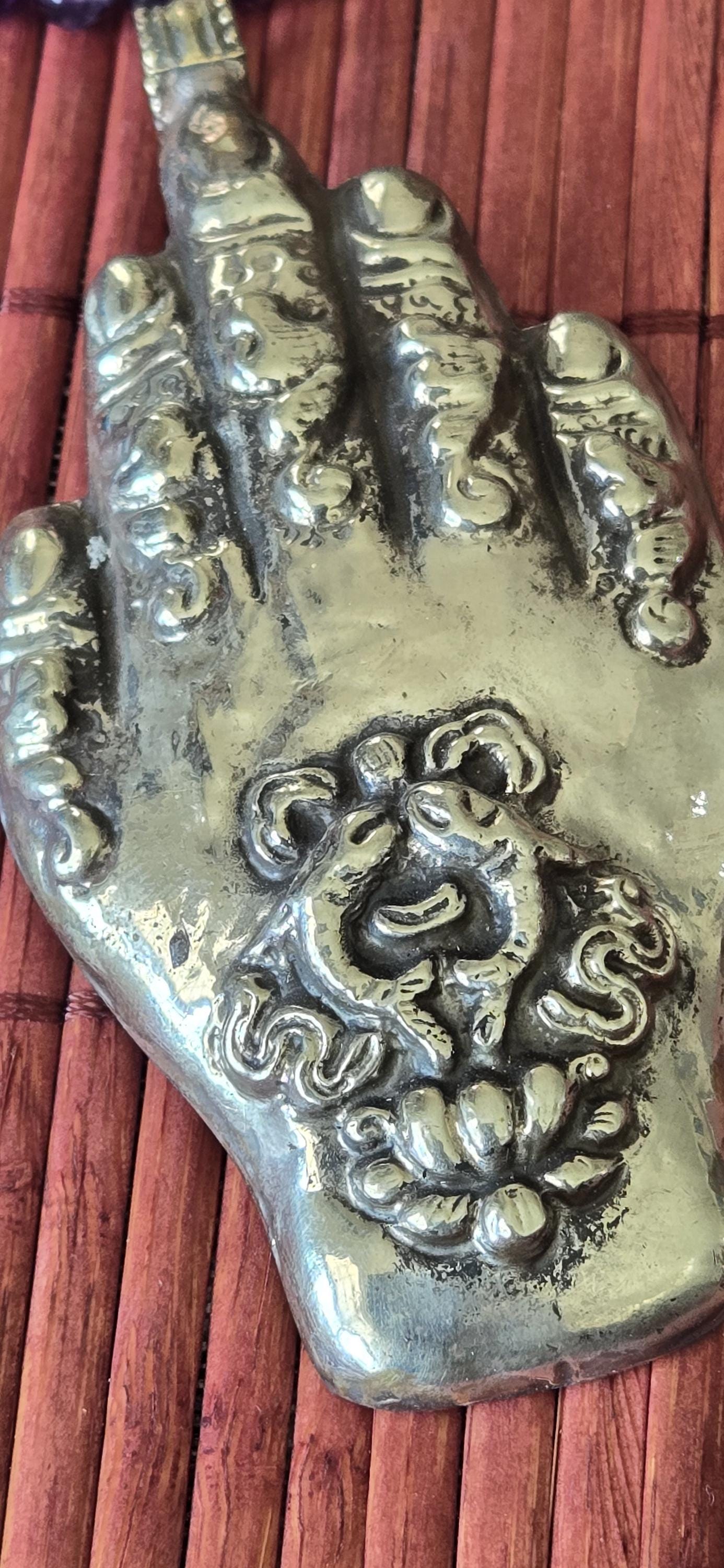 Large bold size Buddha hand pendant with Lotus flower double golden fish motif and reversible side with lapis inlay PM438T