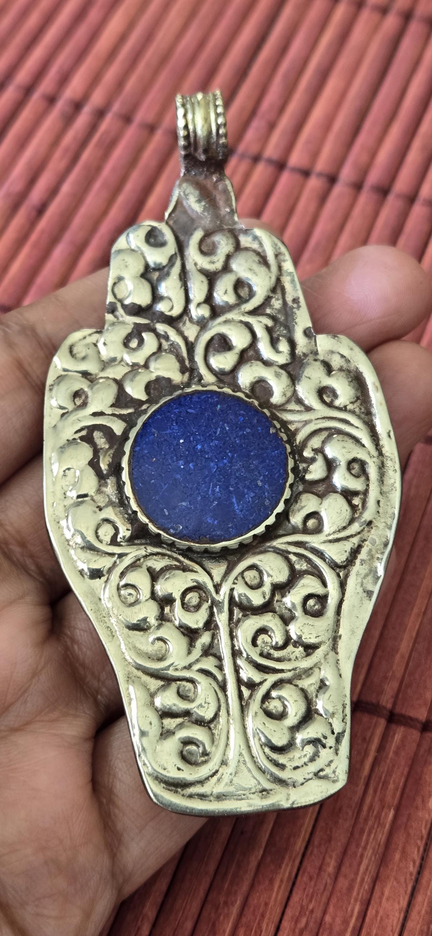 Large bold size Buddha hand pendant with Lotus flower double golden fish motif and reversible side with lapis inlay PM438T