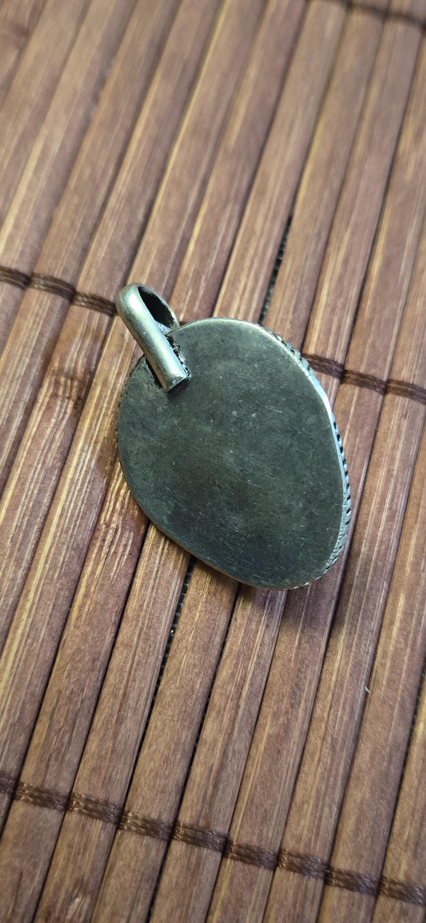 Teardrop shape Tibetan Milky White Quartz gemstone Pendant | Himalayan Nepal Gemstone Amulet | PM439B