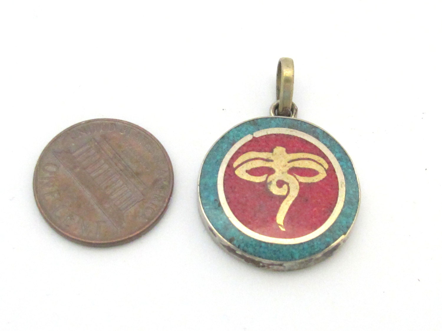 Small size Tibetan Buddha eyes pendant with turquoise coral inlay - PM276G