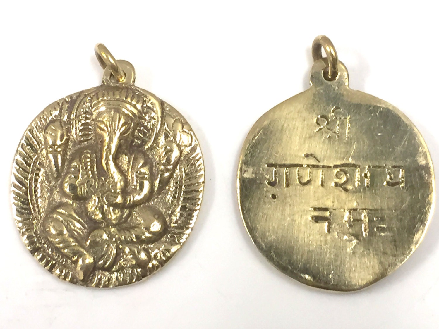 1 Pendant - Shree Ganesha brass pendant with reverse side inscribed prayer shree ganeshay namah - CP095 - Copyright Nepalbeadshop