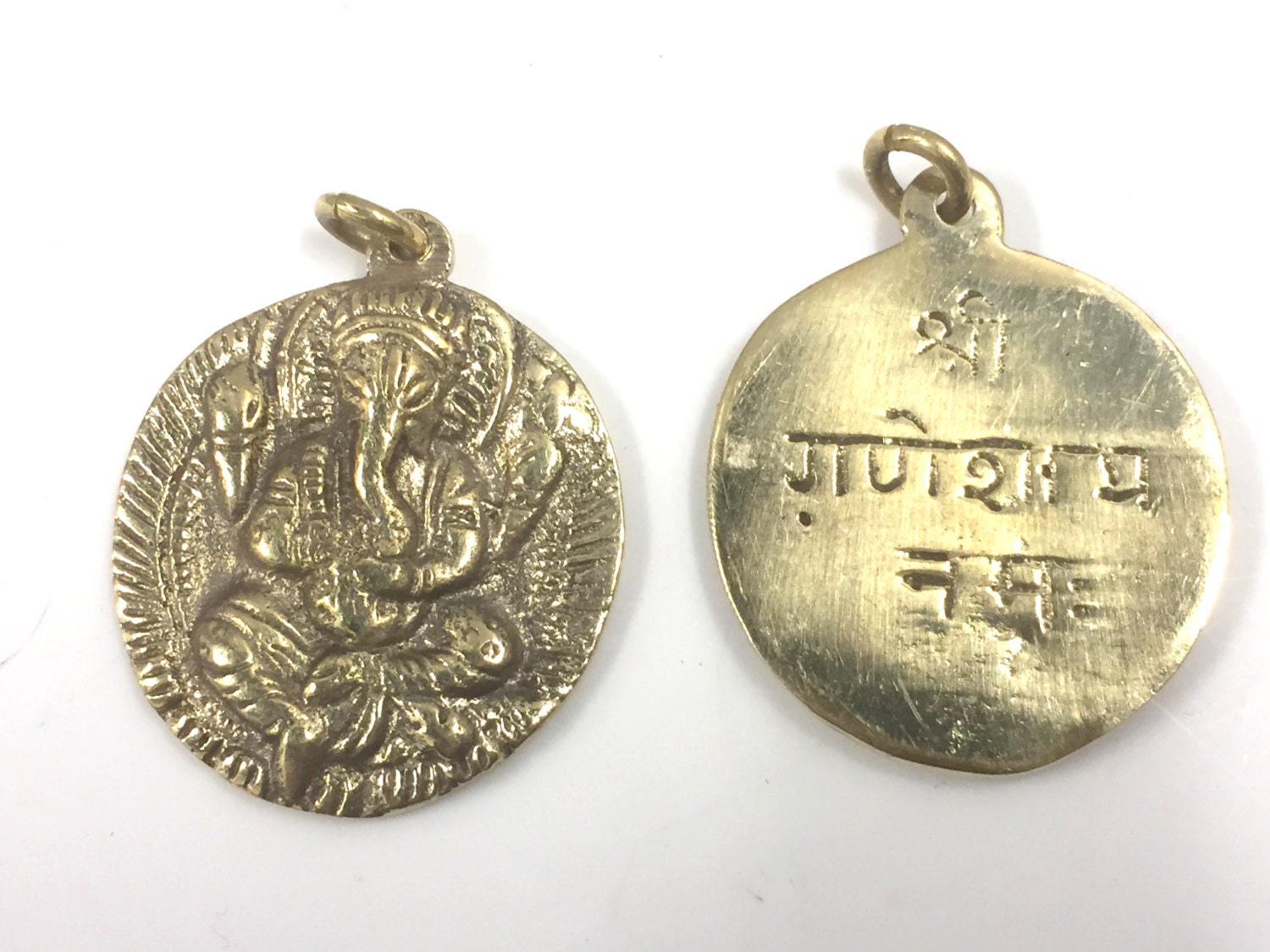 1 Pendant - Shree Ganesha brass pendant with reverse side inscribed prayer shree ganeshay namah - CP095 - Copyright Nepalbeadshop