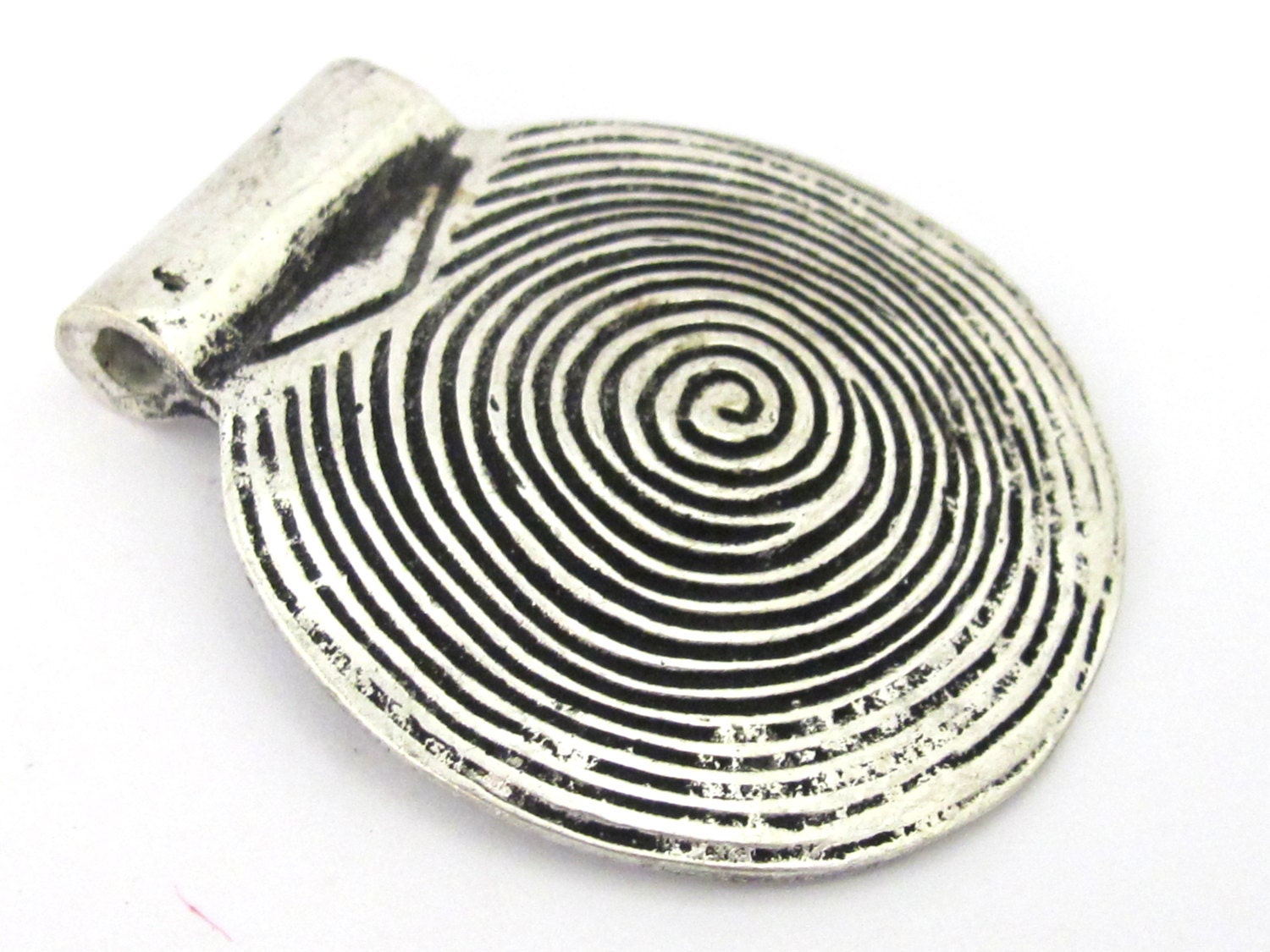 1 Pendant - Tibetan silver spiral symbol tribal shield pendant 46 mm - CP106