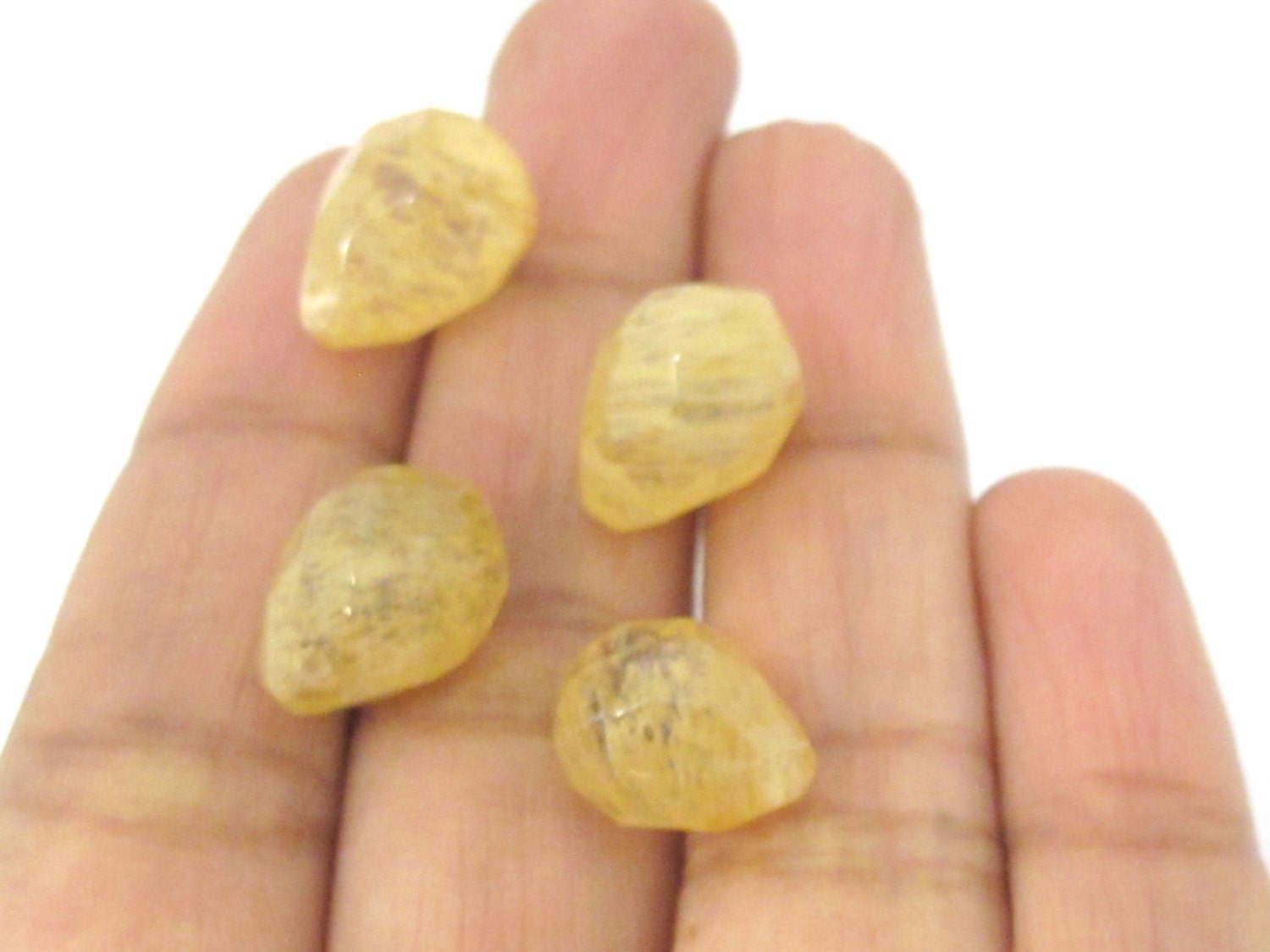 4 Beads - Faceted yellow color quartz stone drop beads - GM382C