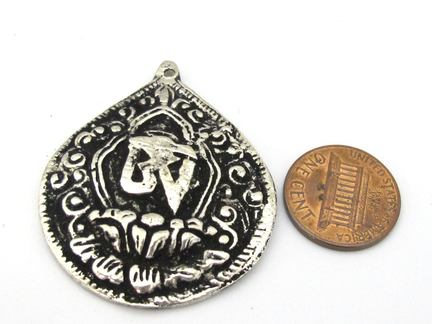 1 Pendant - Tibetan silver Om mantra lotus flower pendant from Nepal - CP110