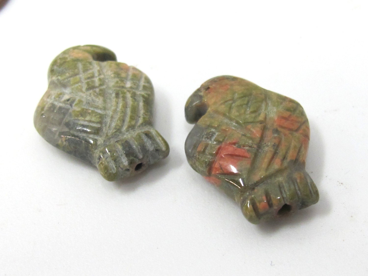 1 Bead - Carved unakite gemstone eagle phoenix bird beads - GM007A