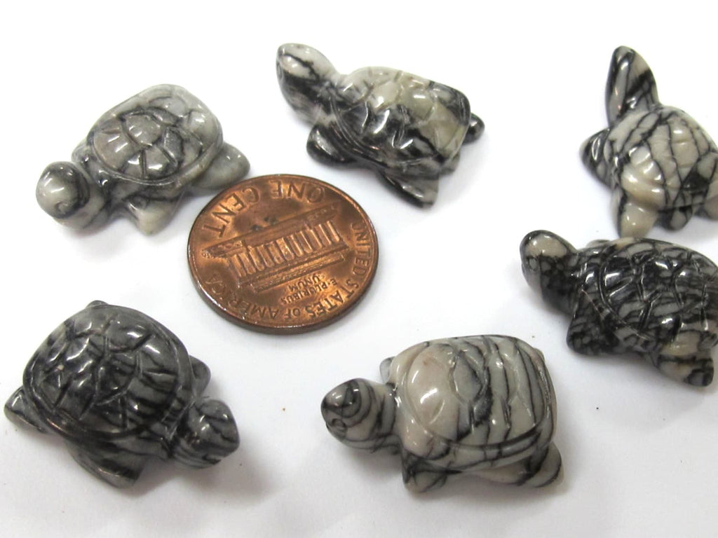 2 beads - Carved Turtle charm beads Jasper gemstone beads - GM403