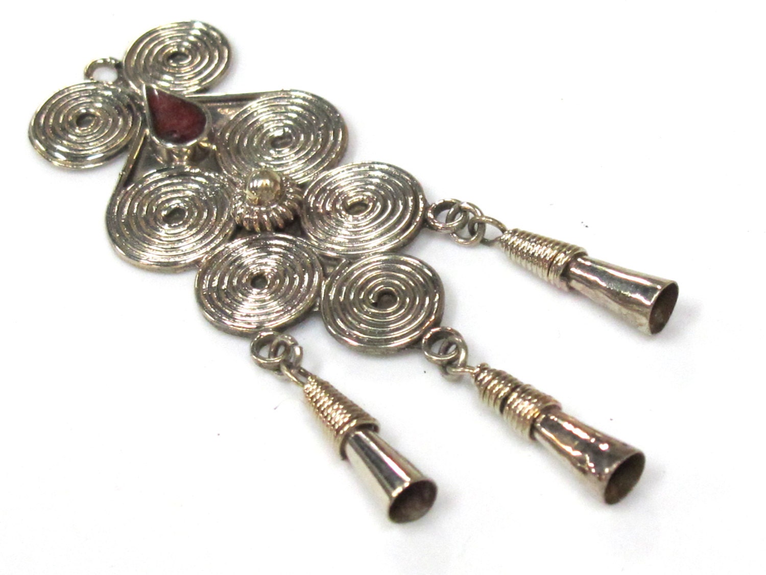 1 piece - Ethnic spiral shield design Tibetan charm pendant - PM500B