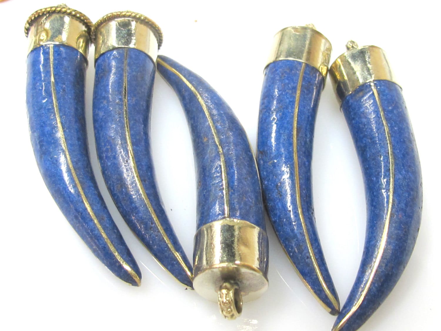 1 Pendant - Long Tibetan horn chilli shape Brass pendant with blue inlay - PM519