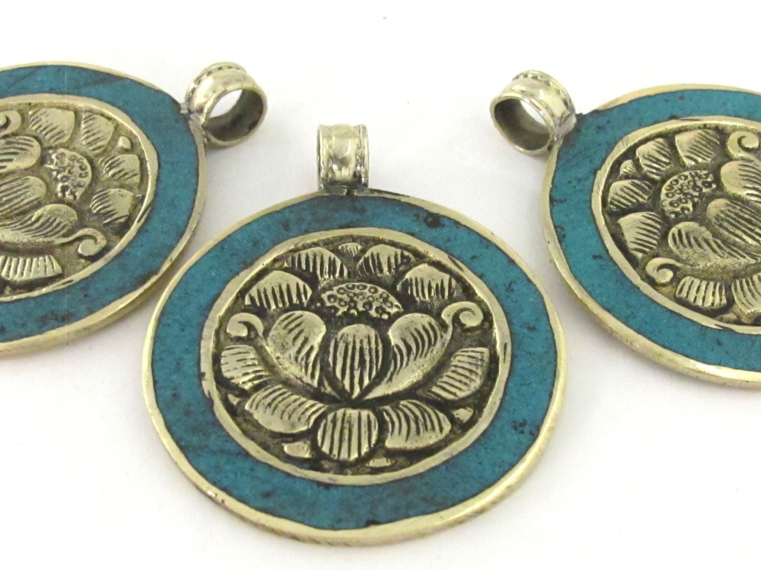 1 Pendant - Tibetan lotus flower reversible brass pendant with turquoise inlay- Ethnic Nepal pendant - PM515