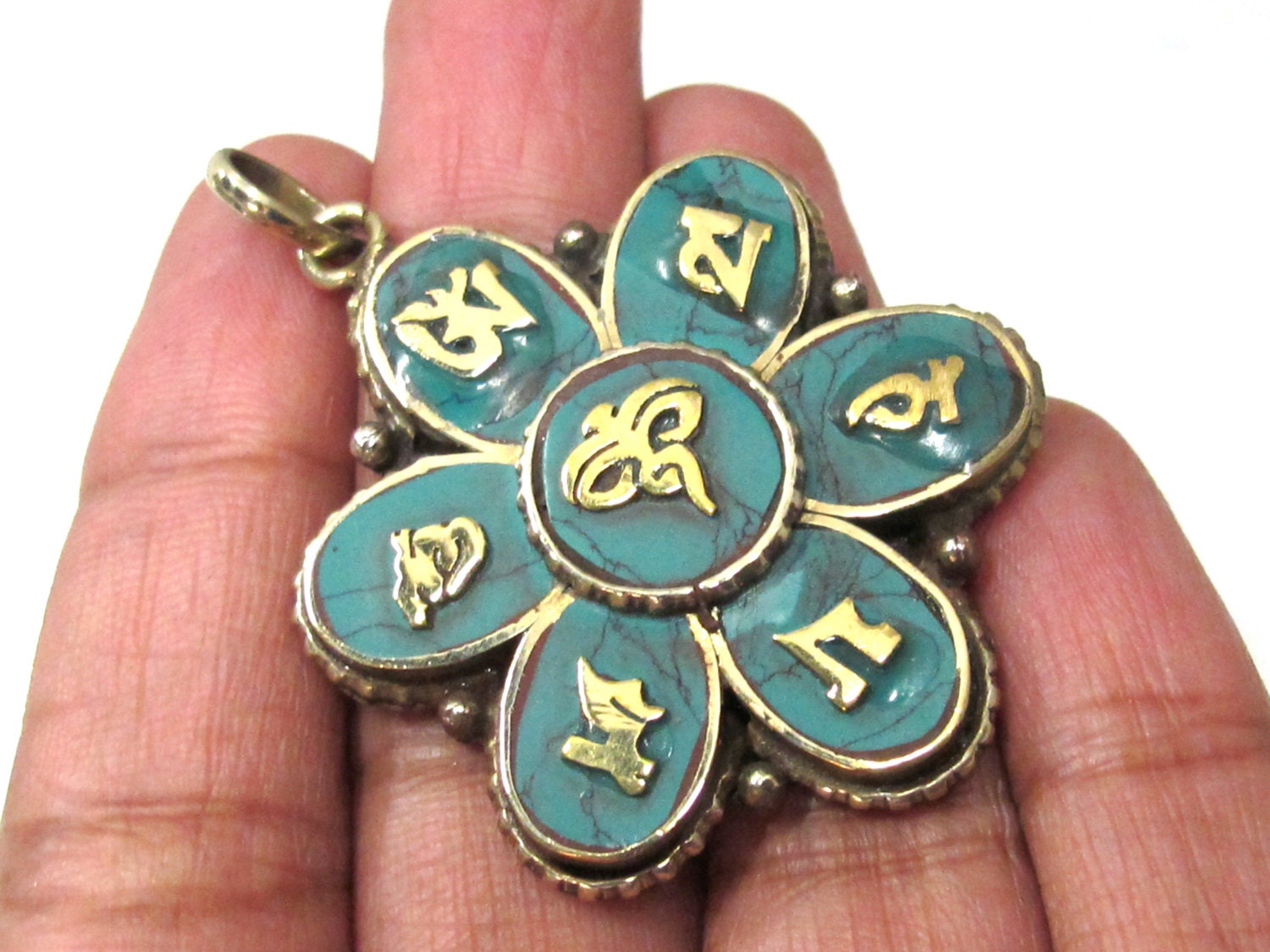 1 pendant - Tibetan Buddha eye Lotus flower Om pendant with turquoise inlay - PM523