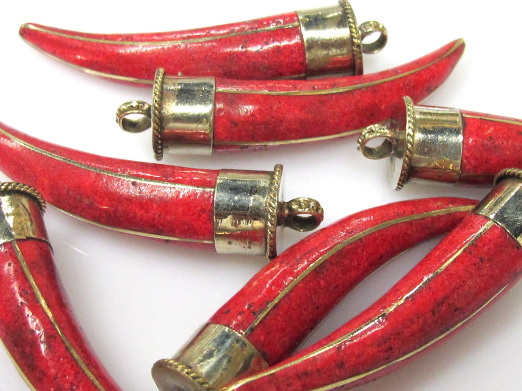 1 Pendant - Long Tibetan horn chilli shape Brass pendant with red inlay - PM518