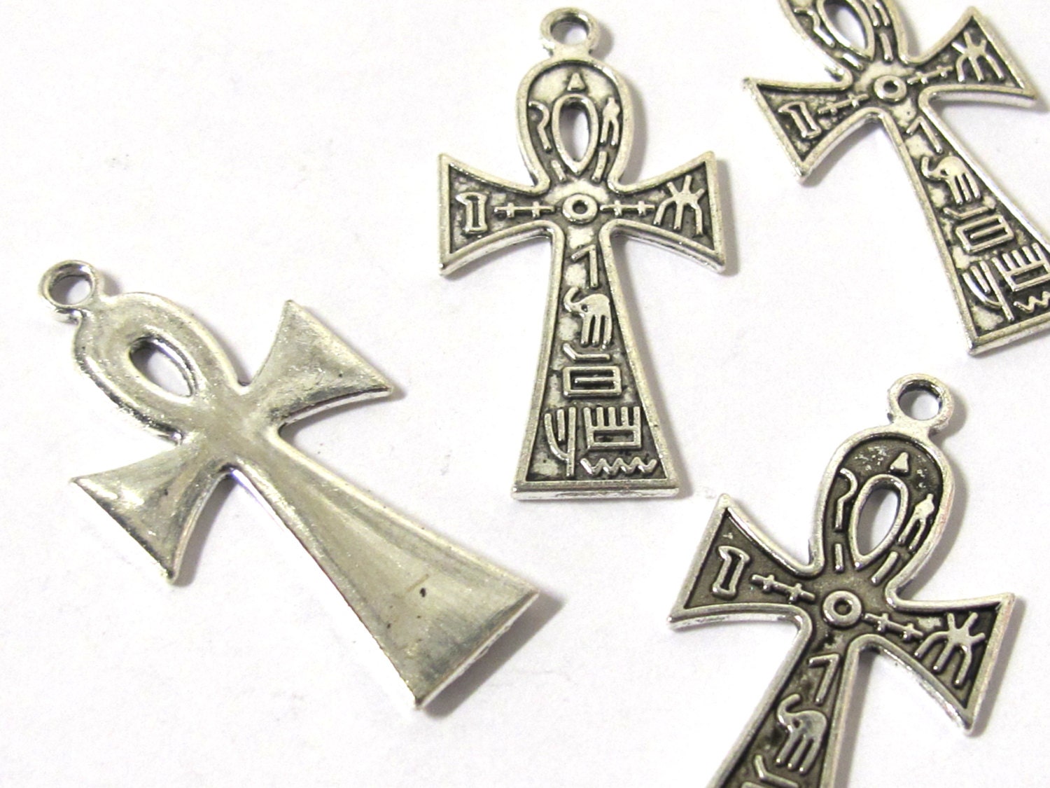 8 Ankh charms - Medium size antiqued silver color Ankh charms - 38 mm x 18 mm - CM197
