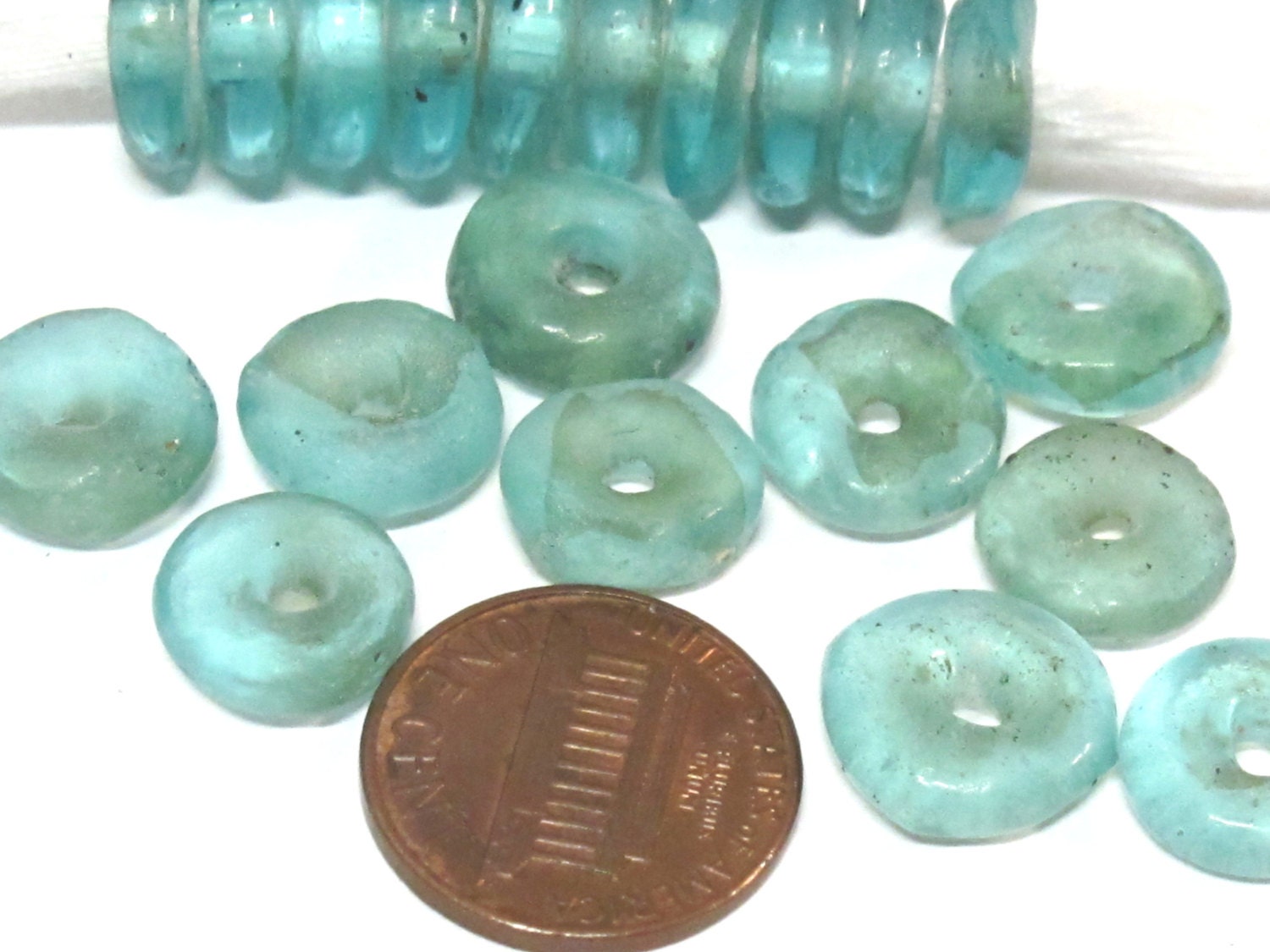 10 BEADS - Blue African recycled glass donut shape disc beads - AB055