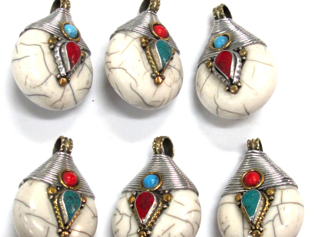 1 Pendant - Reversible Tibetan silver white crackle resin pendant with coiled wire bail design turquoise inlay - PM528