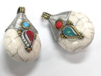 1 Pendant - Reversible Tibetan silver white crackle resin pendant with coiled wire bail design turquoise inlay - PM528