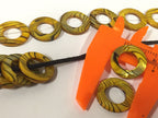 4 beads - Yellow color striped shell donut ring shape bead frames - BD943