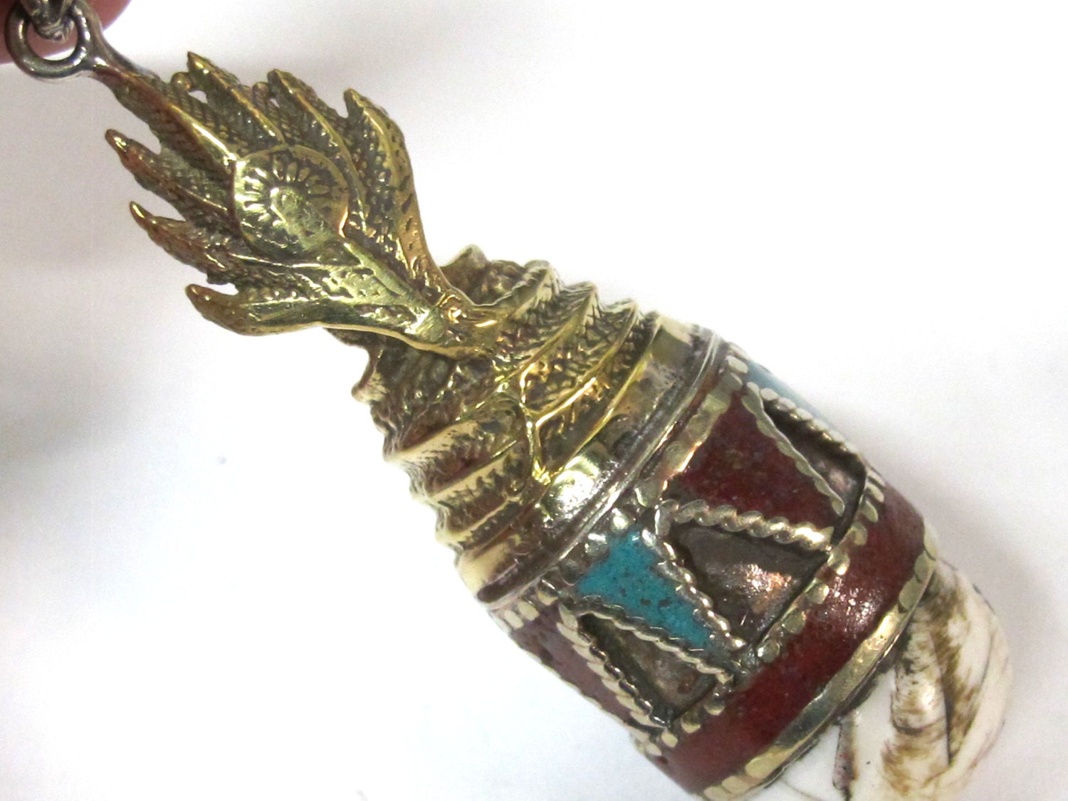 Tibetan Buddha Naga Conch shell pendant with turquoise coral and lapis inlay - Seated meditation buddha pendant - PM267M