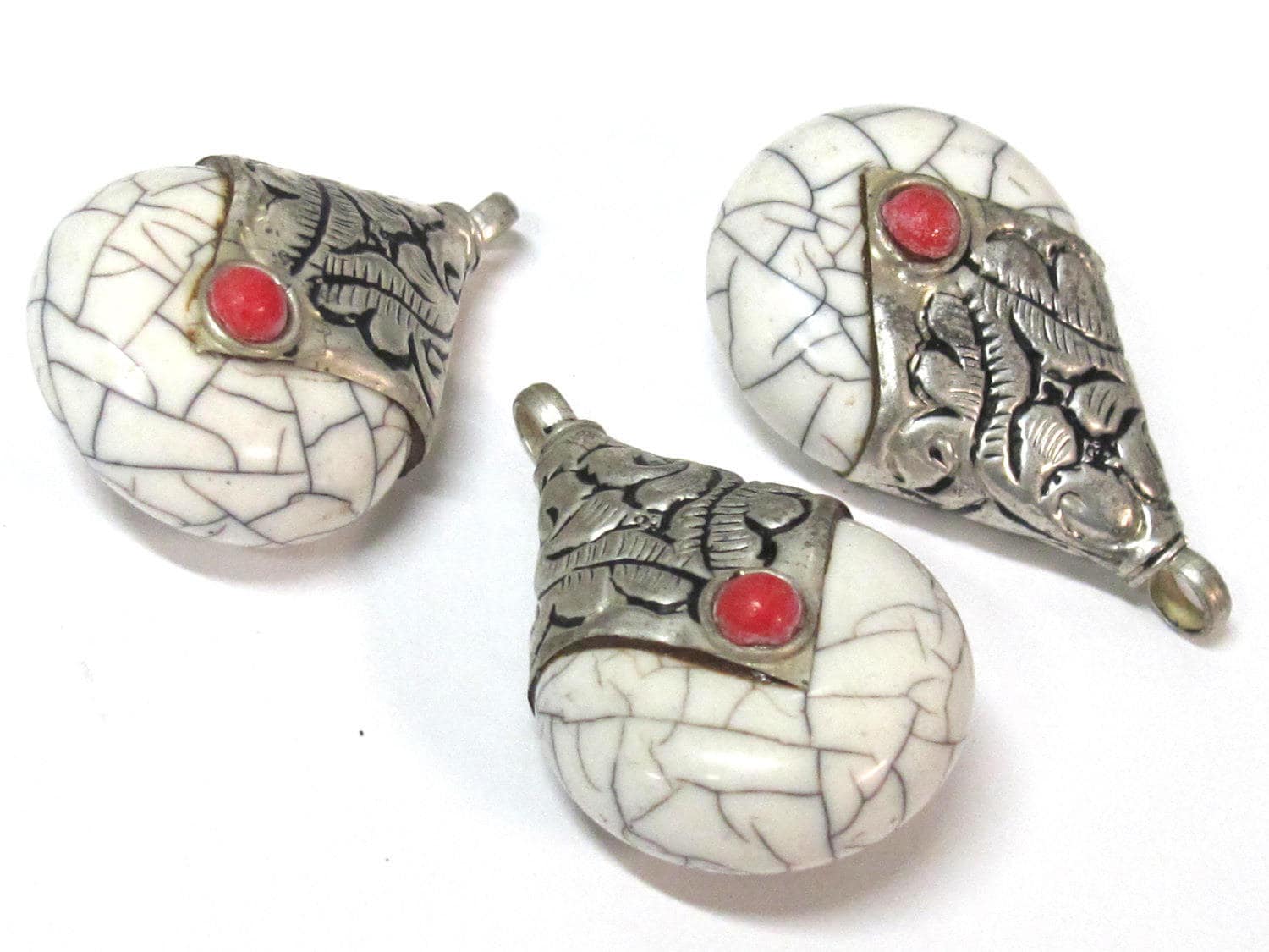 1 Pendant -Tibetan silver white crackle resin reversible pendant with floral design on bail - PM554B
