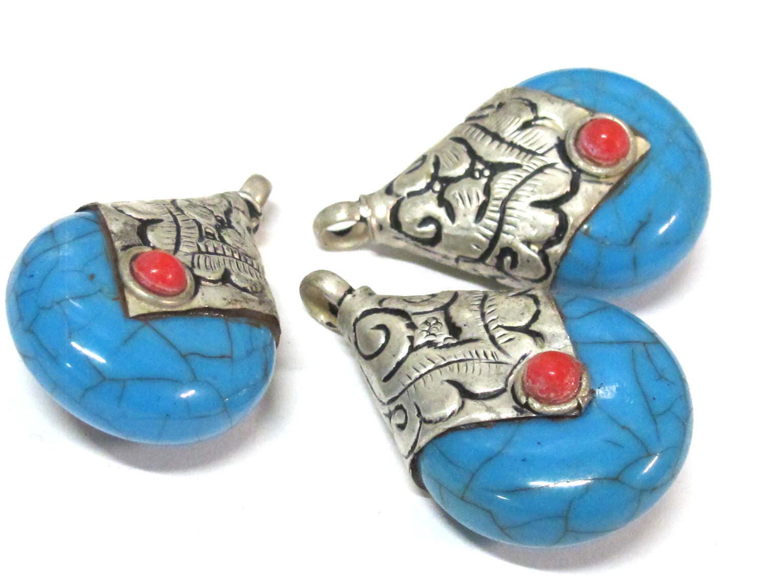 1 Pendant -Tibetan silver blue crackle resin reversible pendant with floral design on bail - PM554C