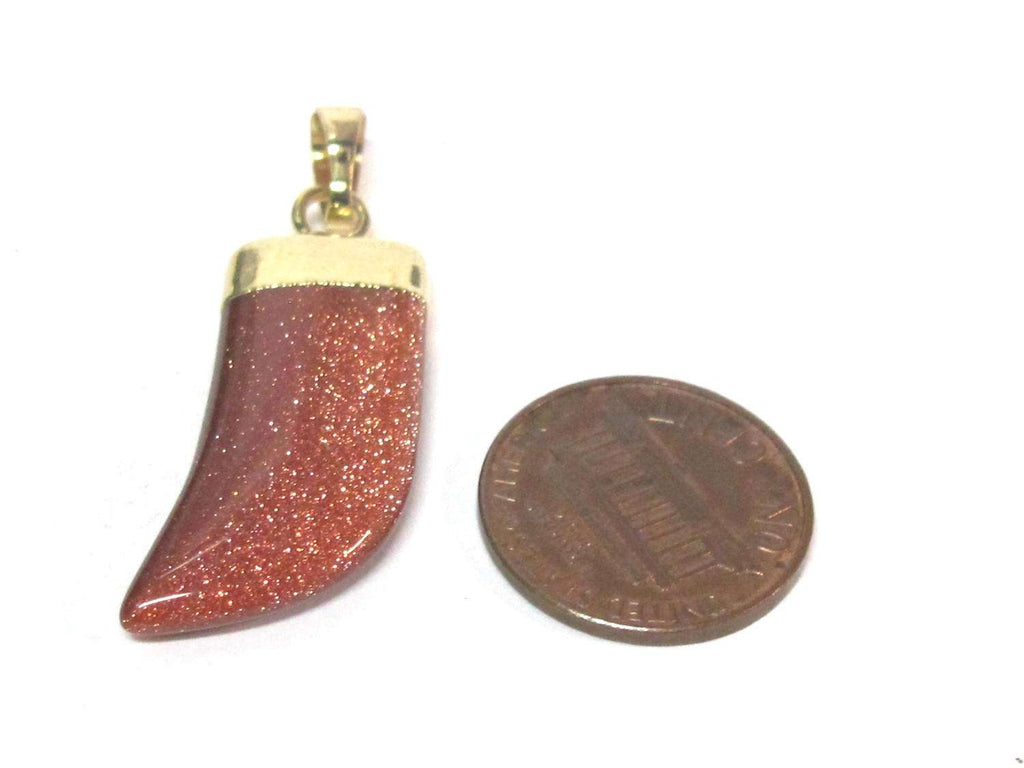 1 Pendant - Beautiful golden sandstone gemstone horn shape pendant with golden bail - PM324E