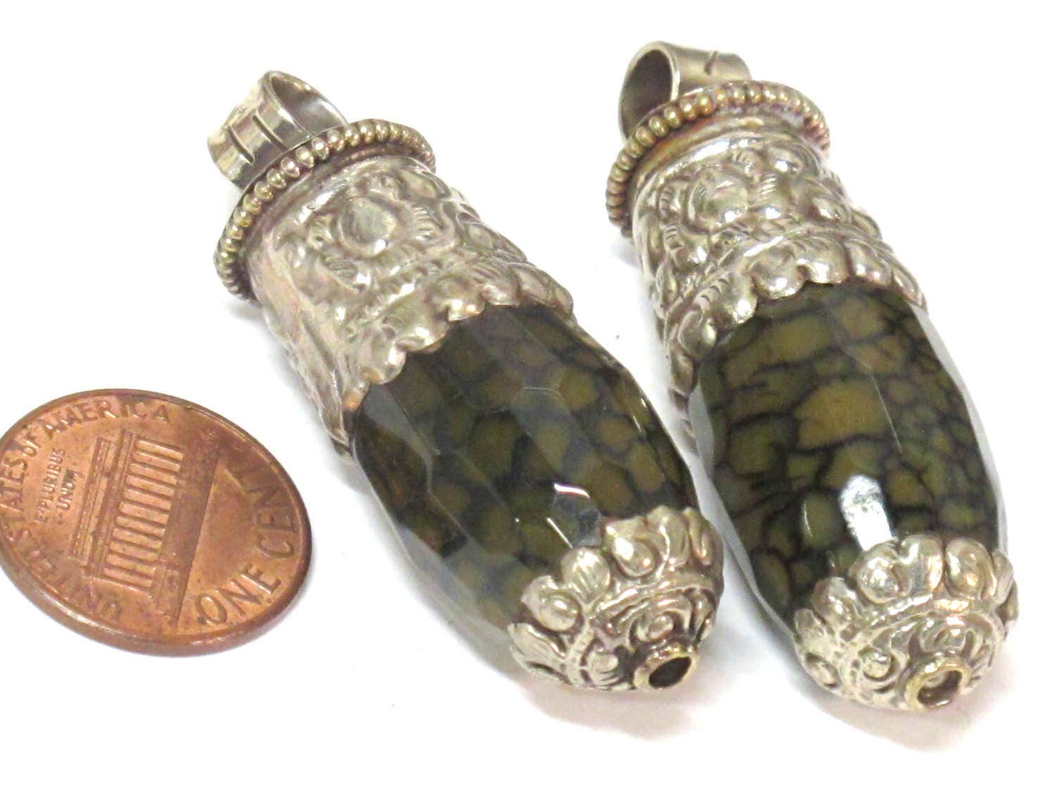 1 Pendant - Tibetan bullet shape honey color dragon veins agate gemstone pendant - Ethnic nepal jewelry making supply - PM551