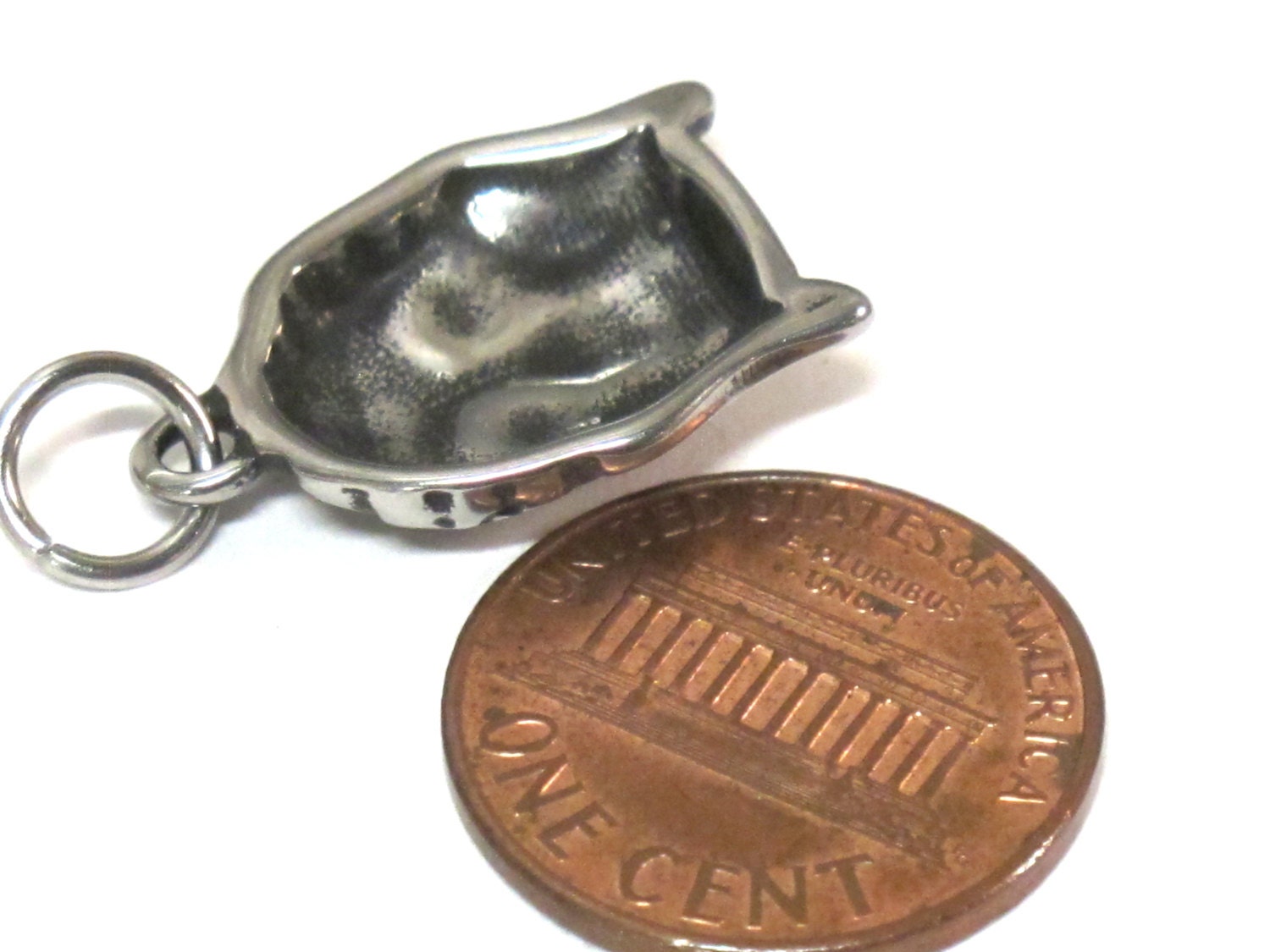 1 Pendant - Tibetan Buddha face stainless steel small size charm pendant - PM553A