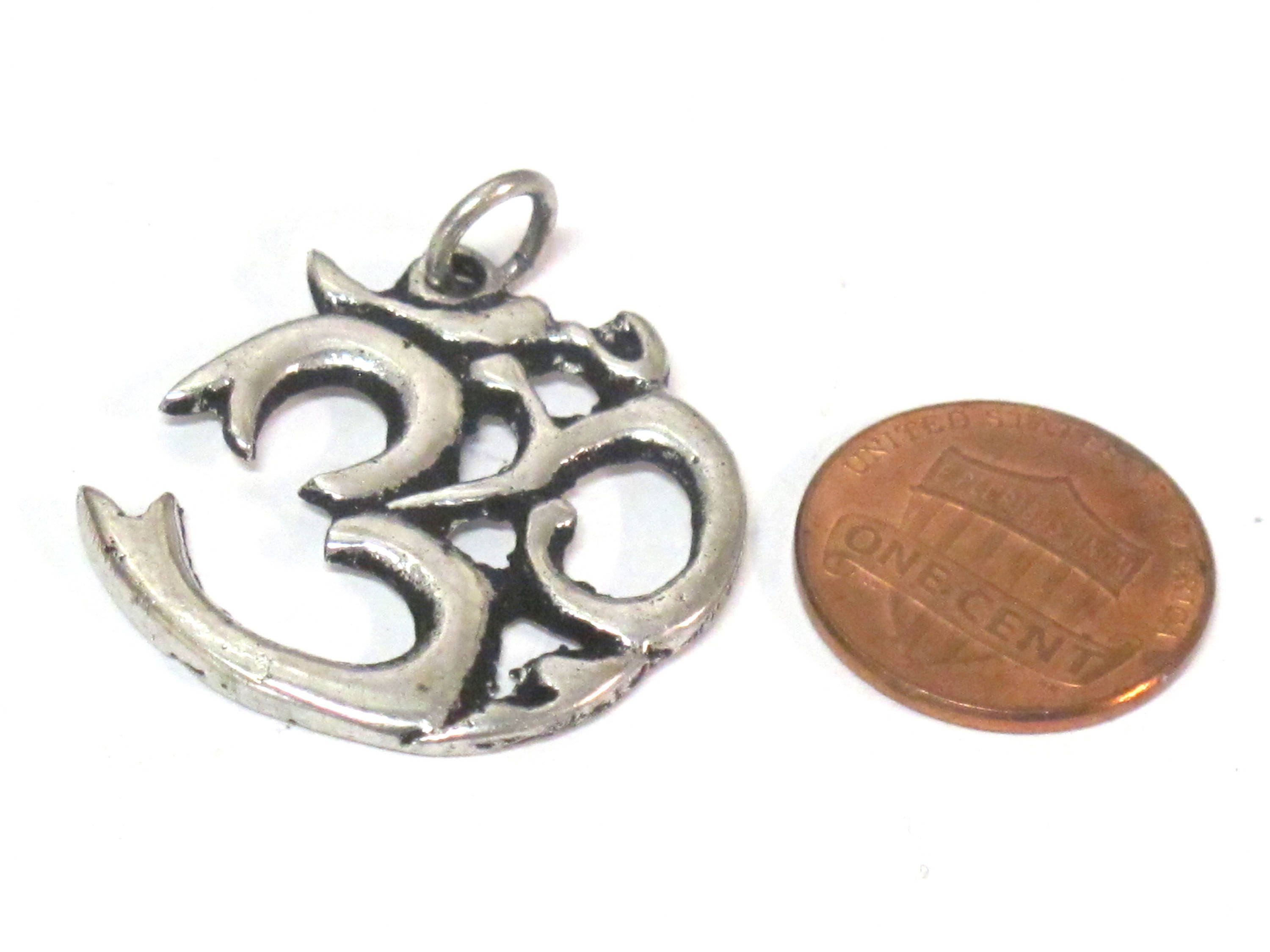 1 pendant - Tibetan antiqued silver finish Om mantra pendant from Nepal - yoga meditation jewelry making supplies CP123