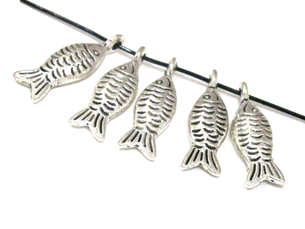 10 charm pendants - Dual sided antiqued silver color fish metal pendant charm beads - CM205