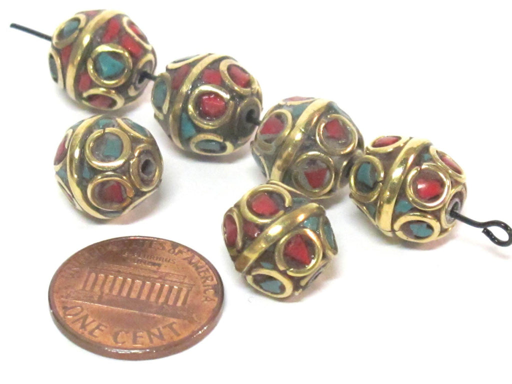 10 Beads - Ethnic Nepal beads oval shape brass circles design with turquoise inlay - BD051Az