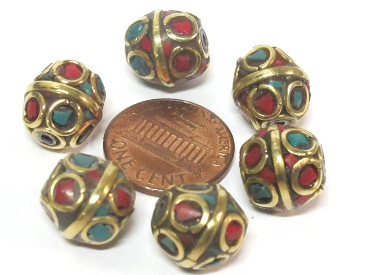 Beautiful Pair of nepalese brass beads oval shape circles design with turquoise inlay - 2 beads - BD051A