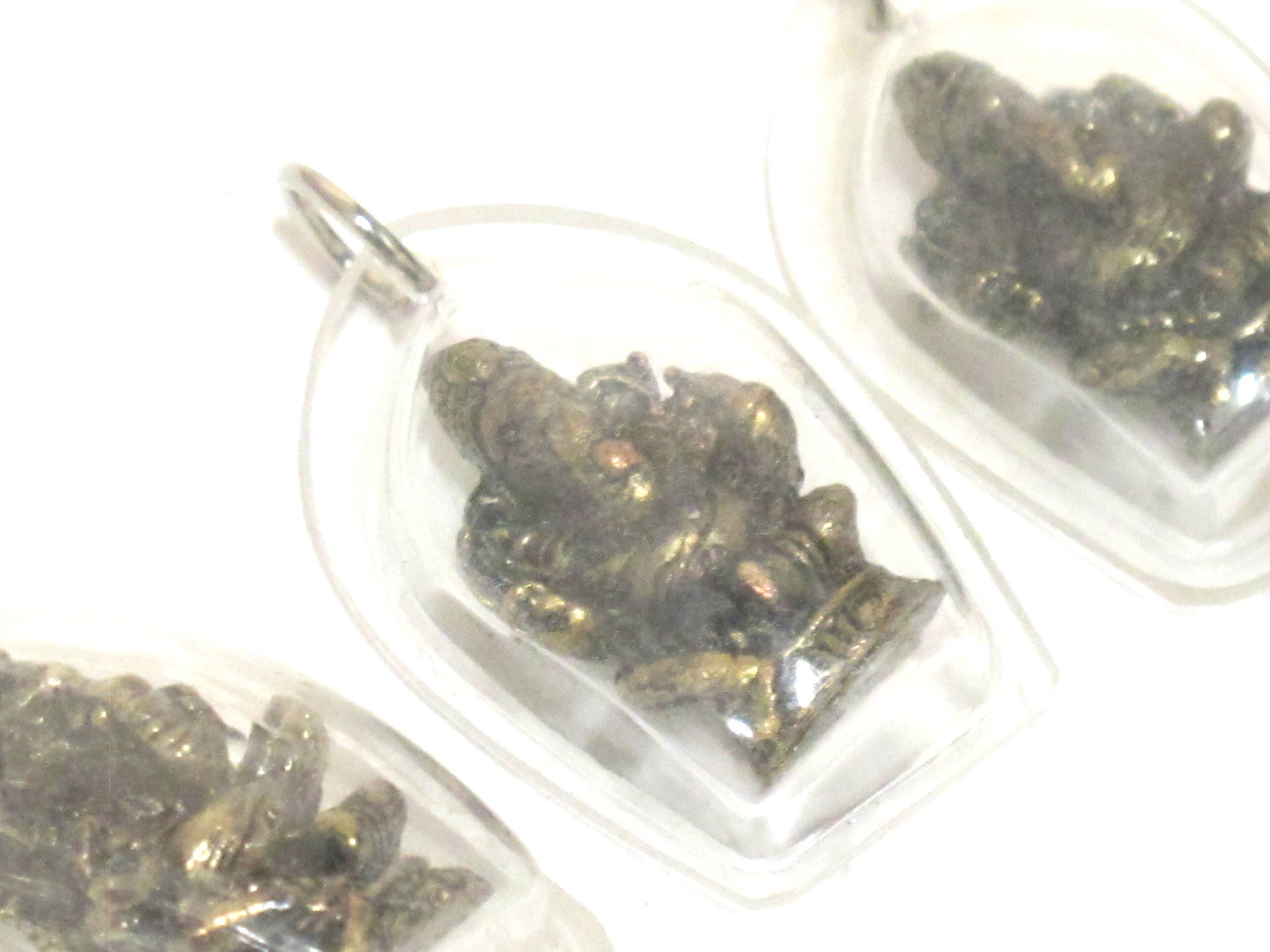 1 Pendant - Hindu lord Ganesha brass pendant encased in clear resin from Nepal - PM560 - custom design copyright Nepalbeadshop