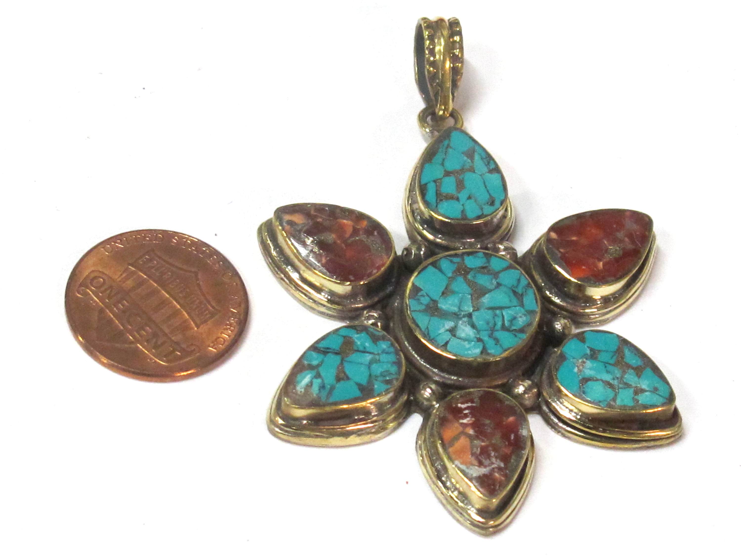 1 Pendant - Ethnic Tibetan brass flower shape turquoise coral mosaic inlay pendant from Nepal - PM561