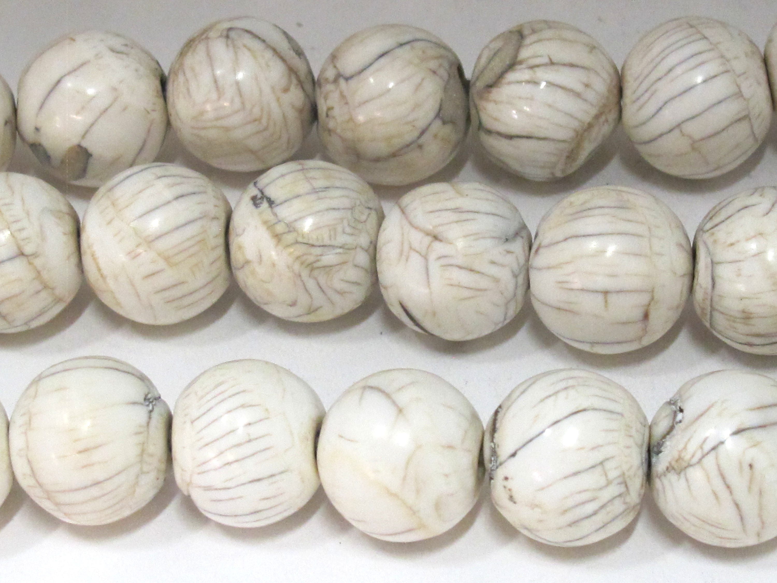 1 Bead - Large size Ethnic tibetan Nepal natural naga conch shell chank beads - CH070