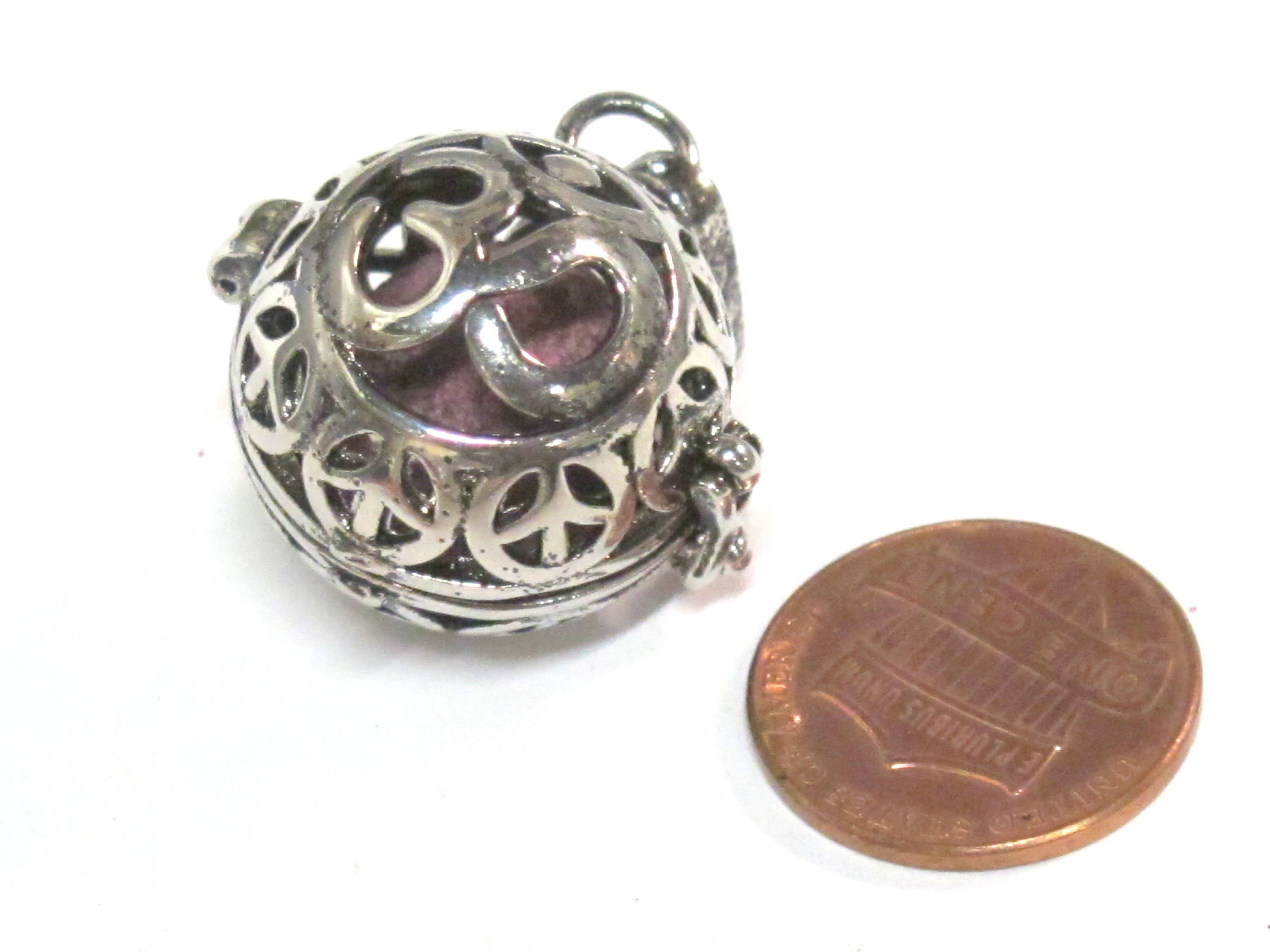 1 pendant - Tibetan om with peace symbol cage diffuser pendant with 1 lava bead - PM572