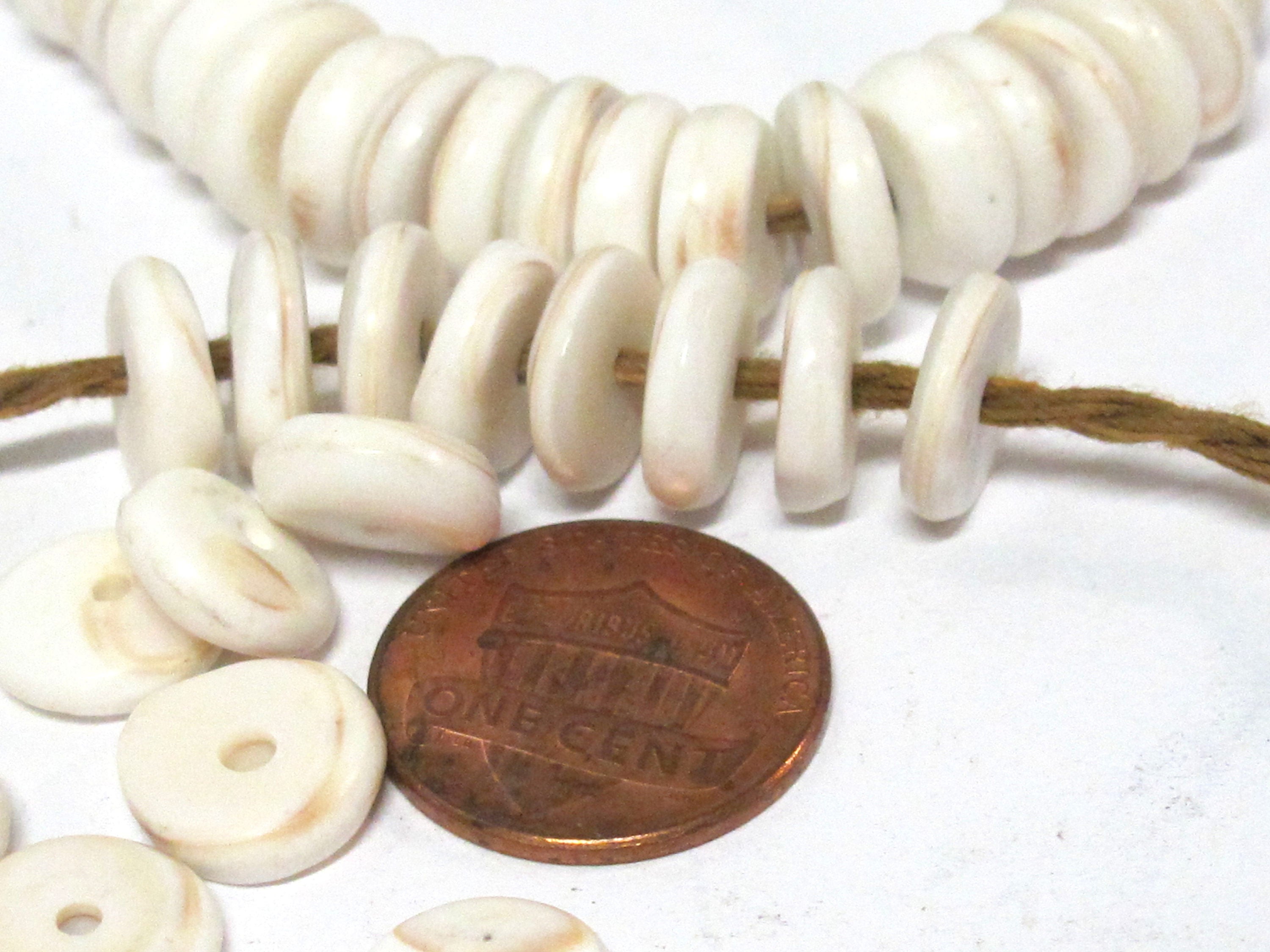 10 Beads - Small Ethnic Naga natural conch shell flat disc beads 9 - 10 mm size - CH072