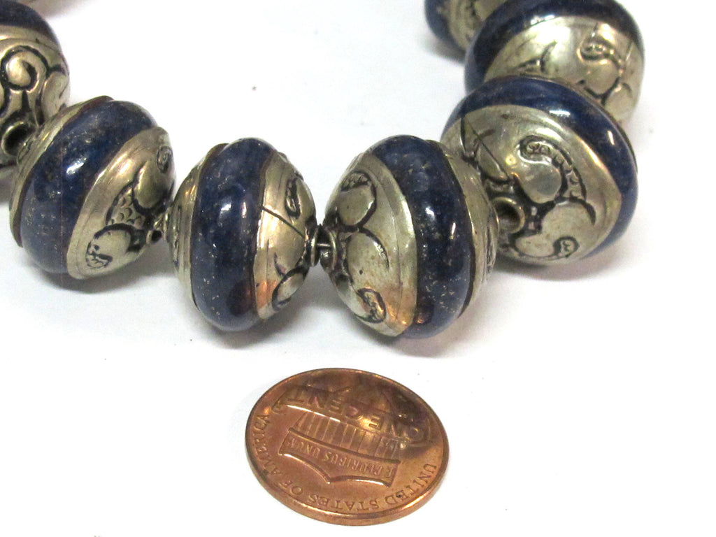 1 Bead - Ethnic Tibetan silver capped rondelle shape Lapis Lazuli gemstone beads from Nepal - BD970